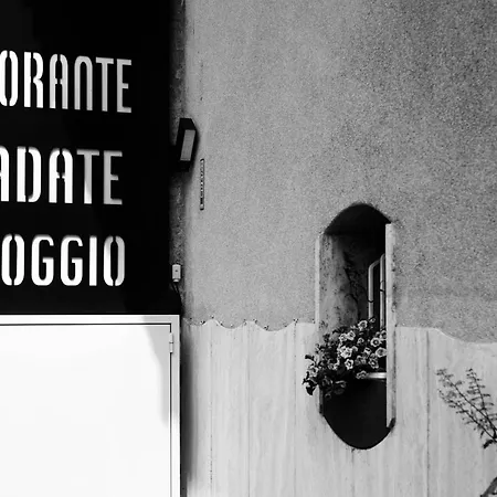 بيت ريفي Locanda Tradate Tradate